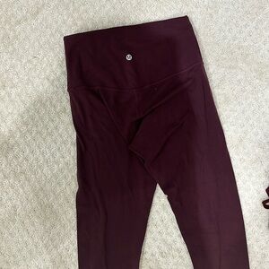 Lulu leggings maroon